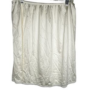 ‎Vassarette Slip